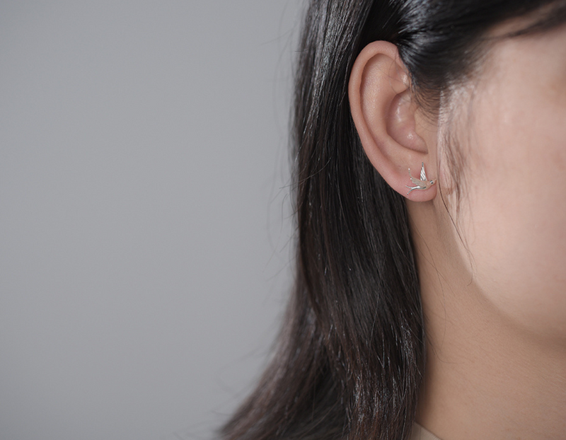 Swallow Willow Earring