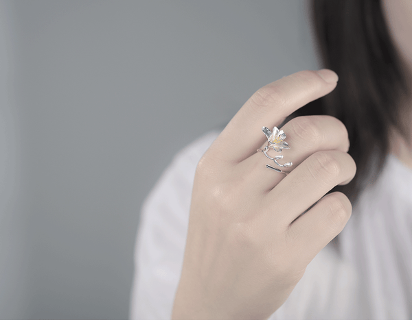 Freesia Flower Ring