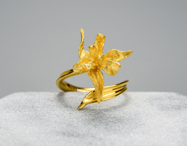 Iris Flower Ring