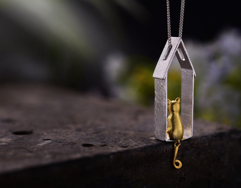 Daydreaming Cat Pendant