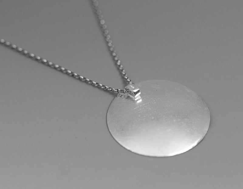 Vintage Cloud Round Pendant