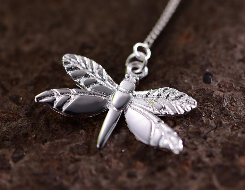 Dragonfly Leaves Necklace