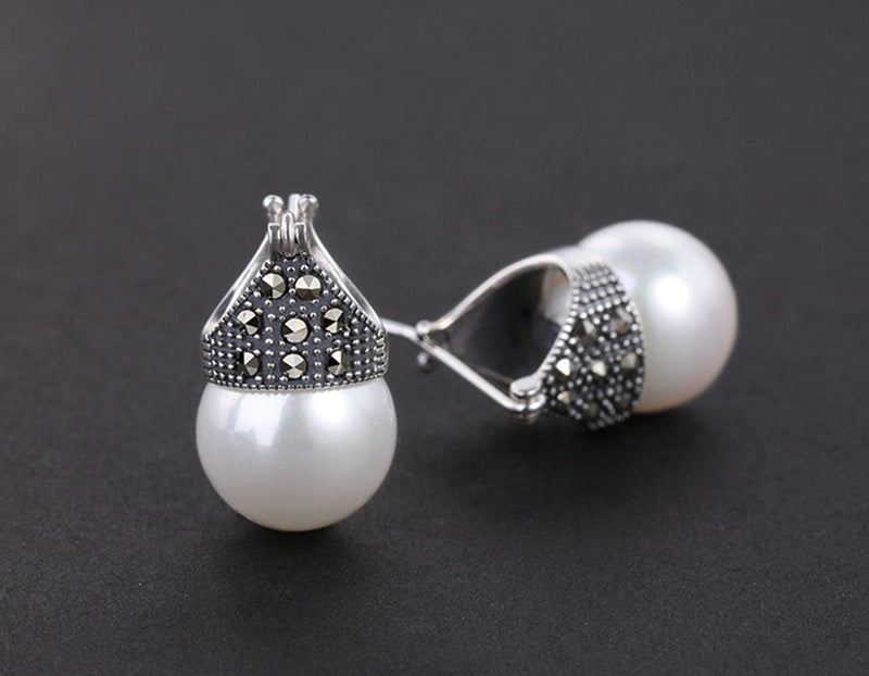 Studded Pearl Earring