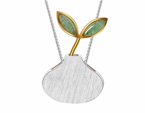 Spring in the Air Leaf Pendant